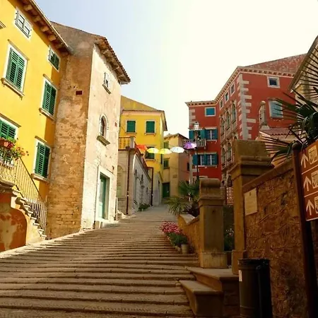 Destiny Nedescina, Istrien, Kroatien * Nedescina